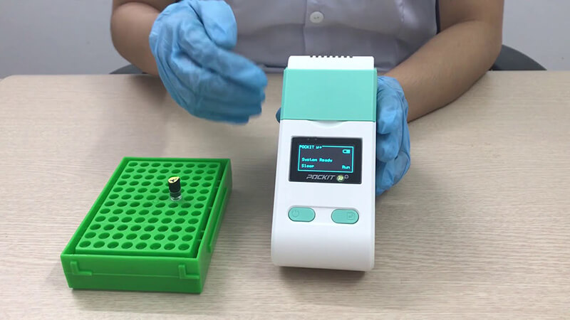 Máy Pockit Micro Plus xét nghiệm bệnh ngay tại ao nuôi