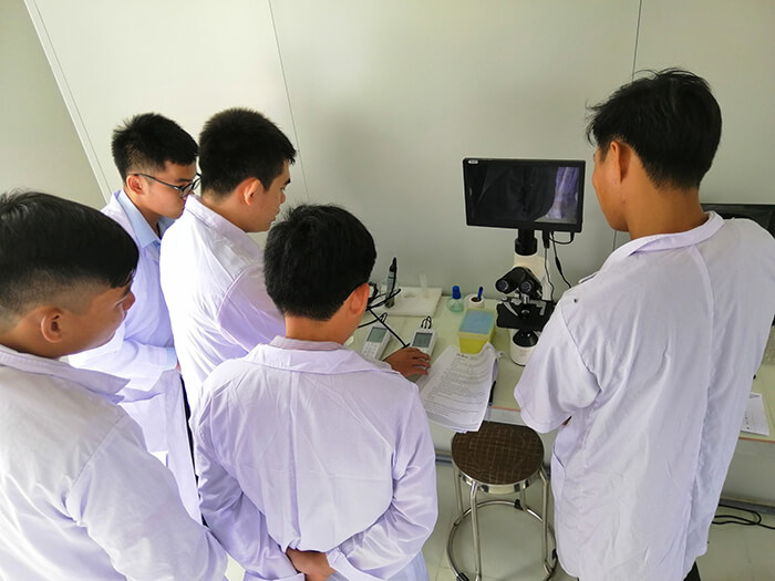 Dr.Tom tổ chức khóa học nghiệp vụ phòng lab thủy sản